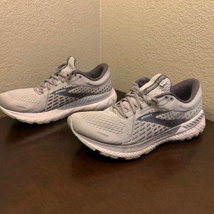 Brooks Adrenaline GTS 21 Running Shoes Gray 1203292A061 Women’s Size 12